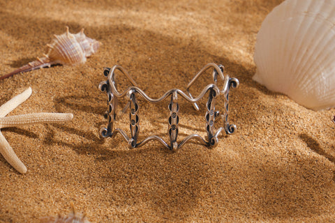 Gael Bangle