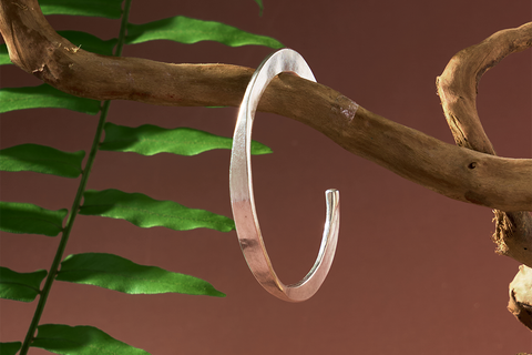 Rhea Bangle